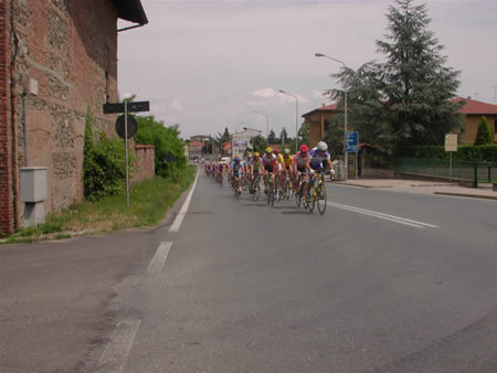 Forcing del gruppo in salita