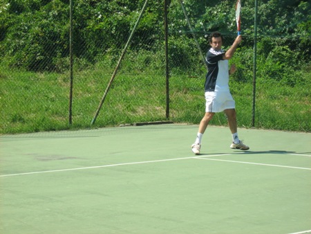 csport09-tennis144.jpg