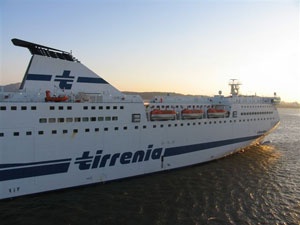 nave_tirrenia_web